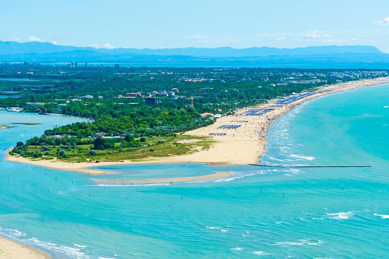 Appartamenti Ai Pini Bibione Exterior foto